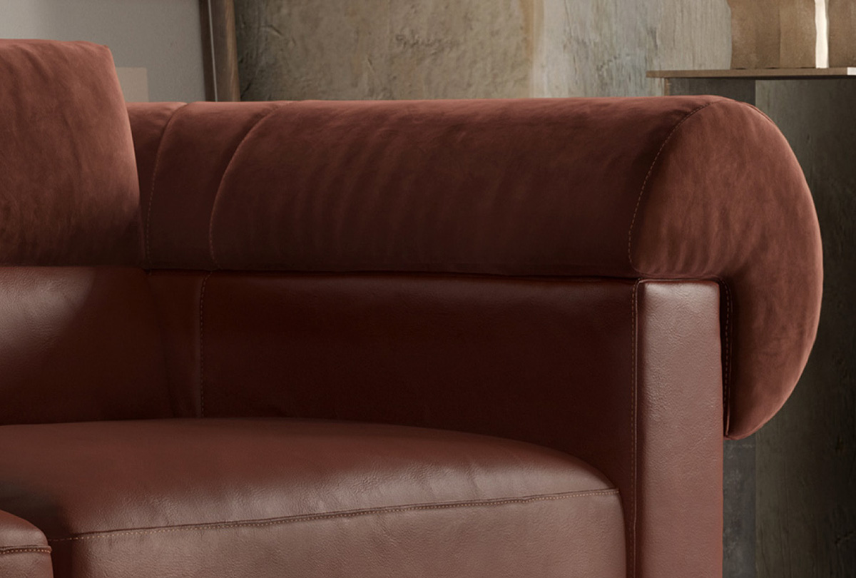 New_classic by simplysofas.in